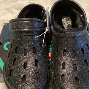 Black glitter furry Skechers